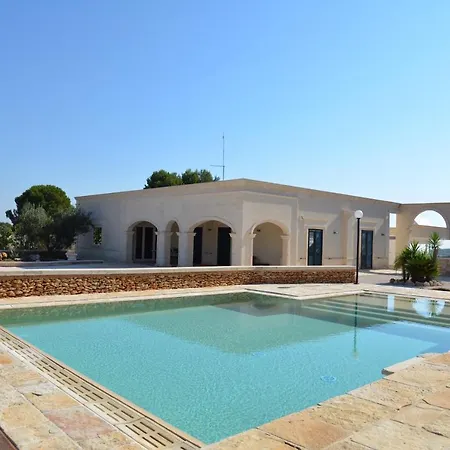 Corte Del Sole Мандурия